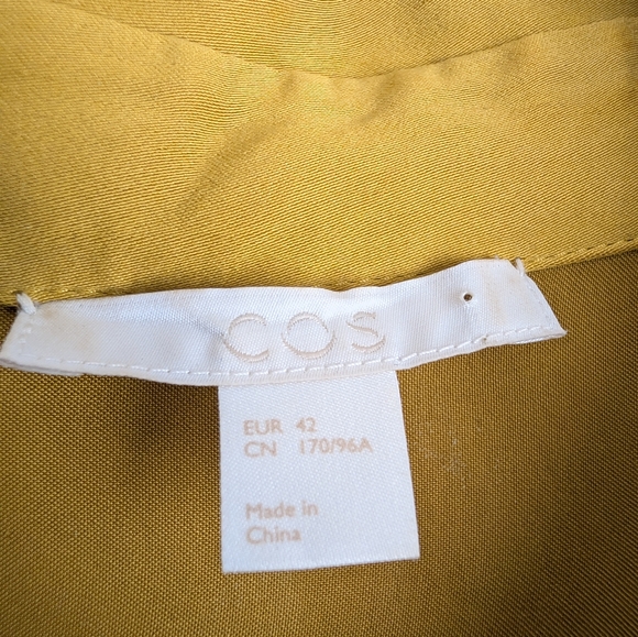 COS Short Puff Sleeve Shirt - Picture 9 of 9